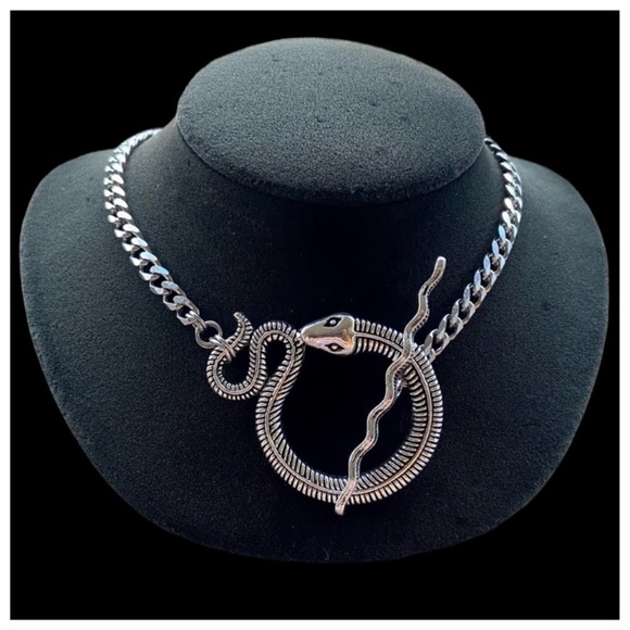 Snake goth silver choke necklace with stainless steel Cuban chain link - Picture 2 of 6
